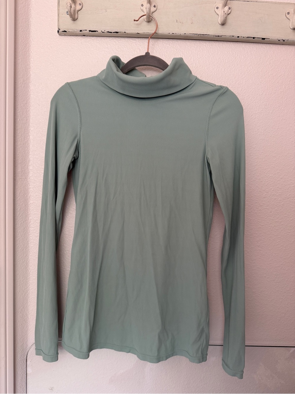 Free People Movement Women's Ribbed Long Sleeve Turtleneck Top - Size M